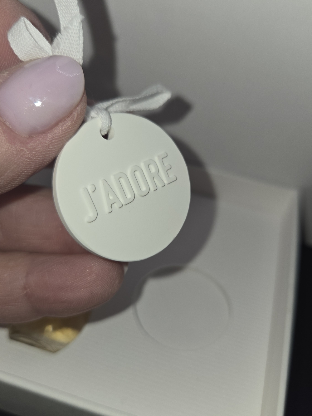 J’adore Mini Perfume Set Charm Keychain Gold Tone Boxed - Picture 4 of 8